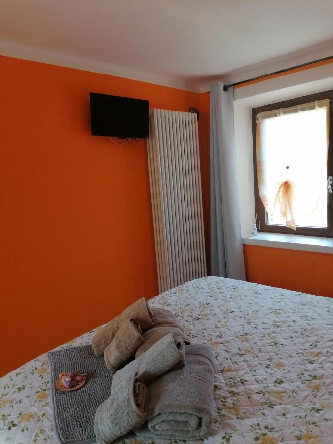 Casa Vacanza La Rosa Vinadio Buitenkant foto